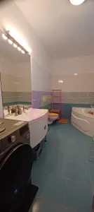 Casă 6 camere Sabareni - poza 18