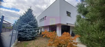 Casă 6 camere Sabareni - poza 19