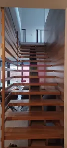 Casă 6 camere Sabareni - poza 8