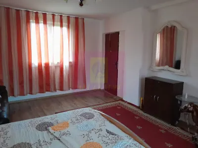 Casă 3 camere Barcanesti - poza 35