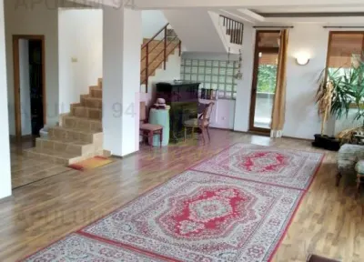 Casă 12 camere București - poza 2