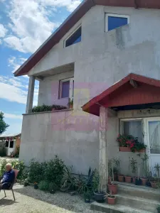 Casă 4 camere Varasti - poza 8