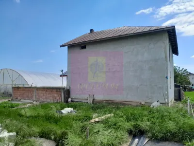 Casă 4 camere Varasti - poza 9