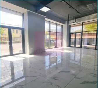 Vanzare spatiu comercial in zona Calea Vitan stradal, bloc nou 2022 - Bucuresti