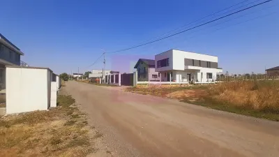 Teren foarte bun pentru mai multe case în Brănești - Branesti