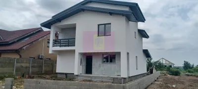 Casă 5 camere Sabareni - poza 2