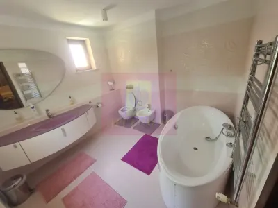 Casă 9 camere Predeal - poza 25