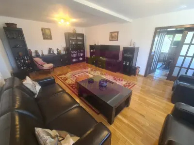 Casă 9 camere Breaza - poza 11