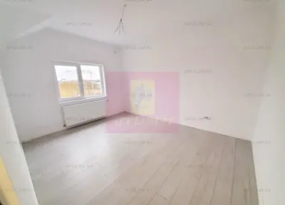 Casă 5 camere 1 Decembrie - poza 12
