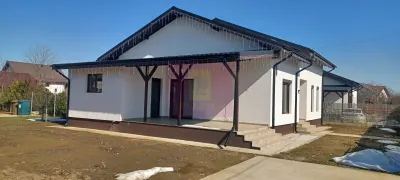 Casă 4 camere Sabareni - poza 2