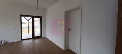 Casă 4 camere Sabareni - poza 9