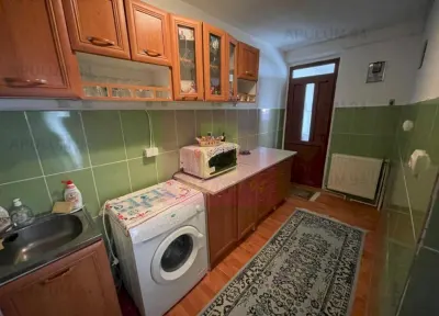 Apartament cu 2 camere de vânzare în Sinaia - foto 4