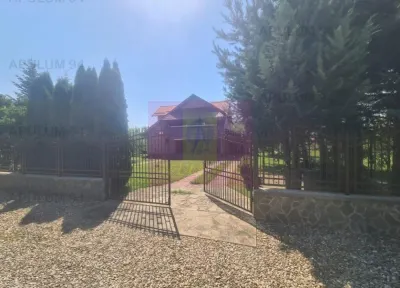 Vilă de vânzare în Breaza - Zona Liceul Militar - foto 21