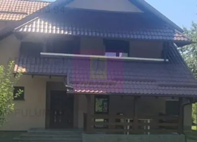 Vilă de vânzare în Breaza - Zona Liceul Militar - foto 77