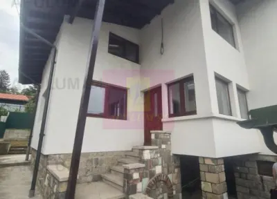 Vilă de vânzare în Comarnic - foto 3