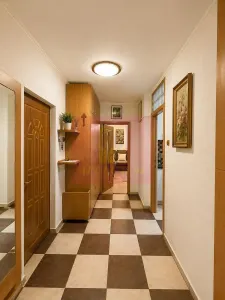 Vanzare apartament 2camere- zona Decebal - foto 9
