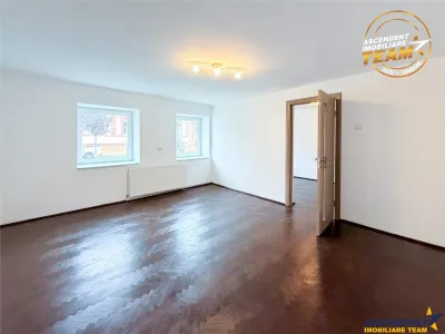 Casă 6 camere Brașov - poza 3