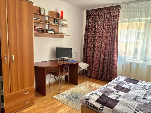 Apartament 3 camere Brașov - poza 5