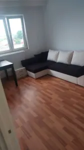 Anchiriez apartament 3 camere , sunt privat nu accept intermediari. - Bucuresti