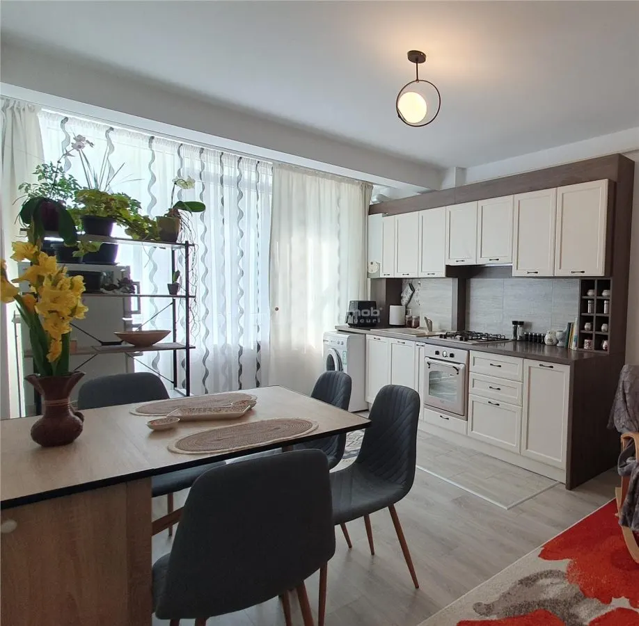 Apartament 3 camere Suceava - poza 1