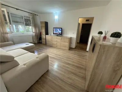 Republicii - 2 camere mobilate modern - Bacau