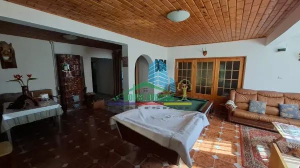Casă 5 camere Soveja - poza 3