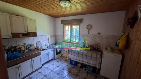 Casă 5 camere Soveja - poza 5