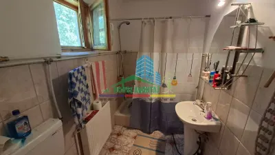 Casă 5 camere Soveja - poza 7