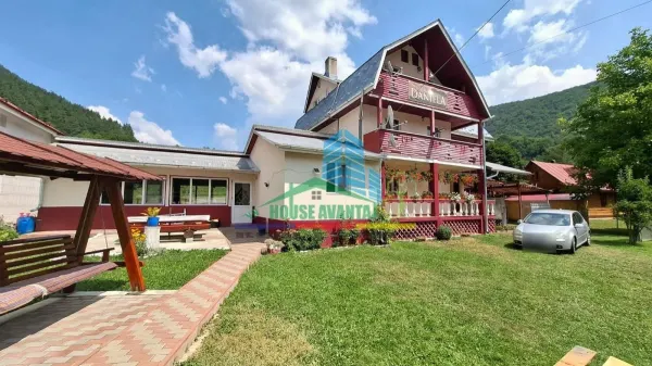 Casă 10 camere Lepsa - poza 1