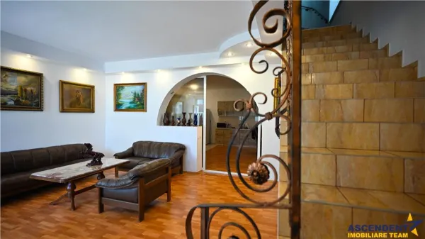 Casă 13 camere Brașov - poza 37