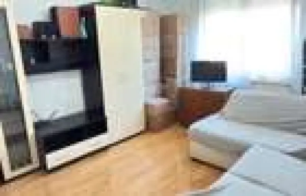 Apartament 3 camere Brașov - poza 1