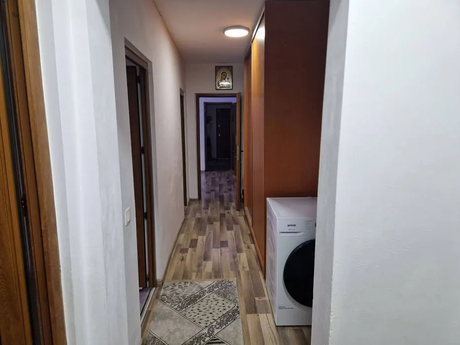 Apartament 4 camere Brăila - poza 1