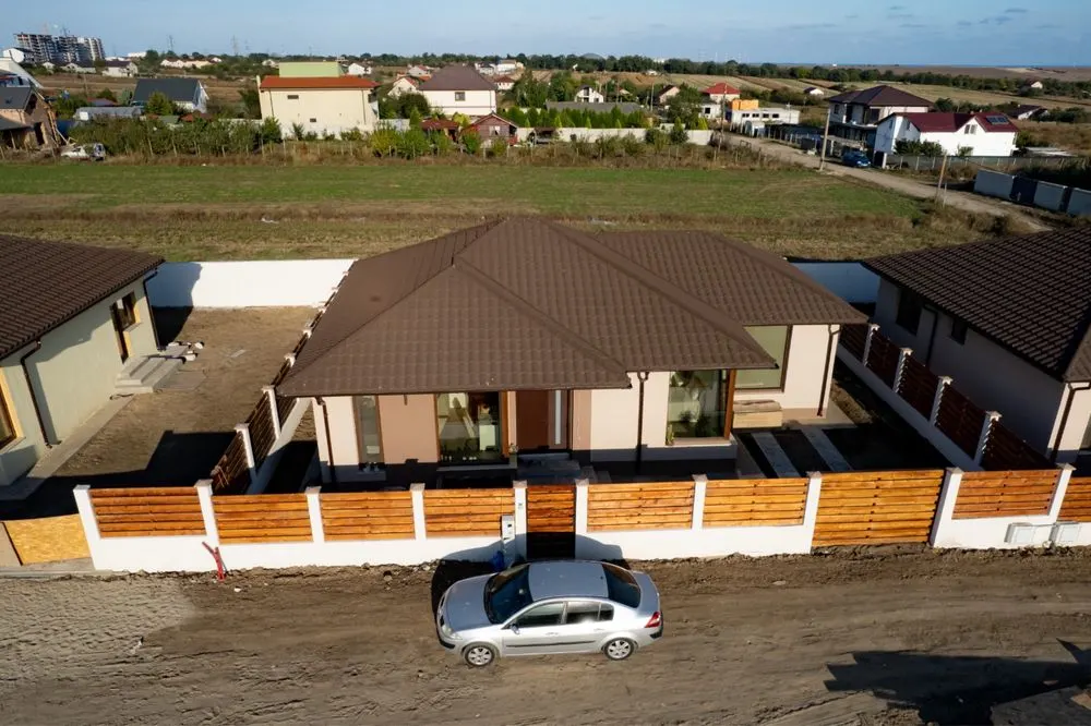 Casă 4 camere Constanța - poza 1
