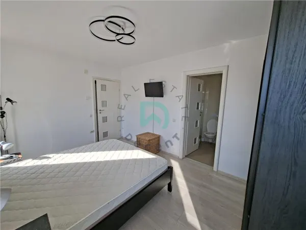 Apartament 4 camere Brașov - poza 15