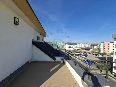 Apartament 4 camere Brașov - poza 16