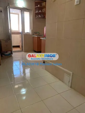 Apartament 3 camere Rosiori de Vede - poza 9