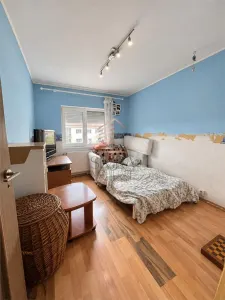 Apartament 3 camere Oradea - poza 2