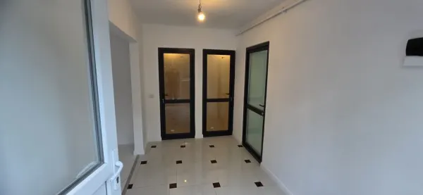 Apartament 3 camere București - poza 1