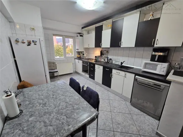 Apartament 4 camere Brașov - poza 3