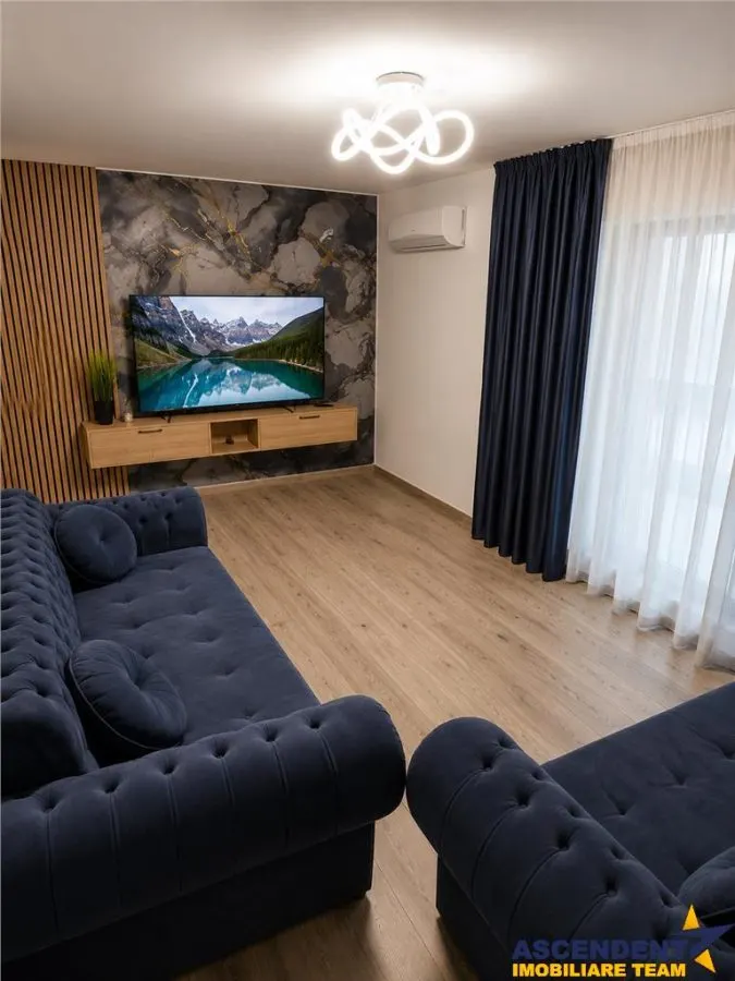 Apartament 2 camere Brașov - poza 1