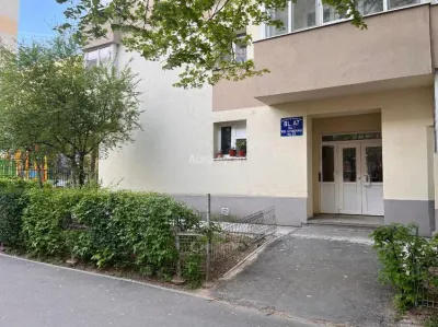 Apartament 4 camere București - poza 2