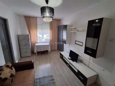 Apartament 2 camere Reșița - poza 2