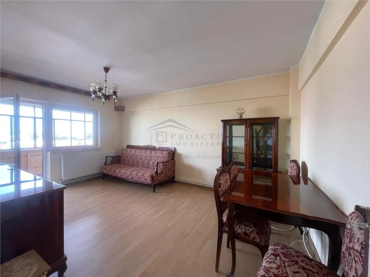 Apartament 4 camere Suceava - poza 1