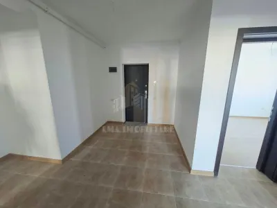 Apartament 3 camere Sânpetru - poza 2