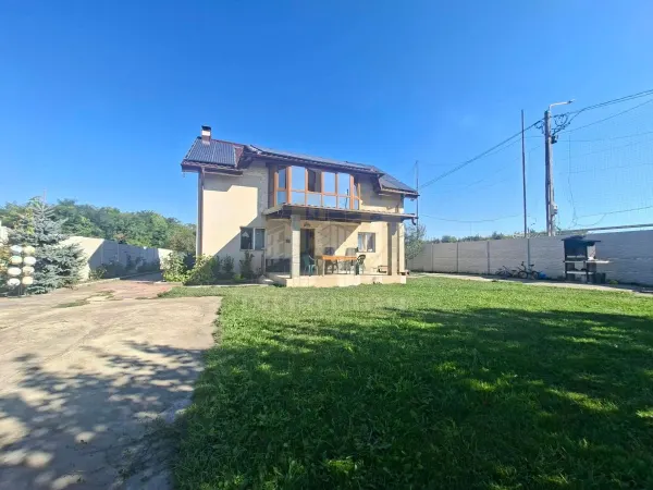 Casă 6 camere Hărman - poza 1
