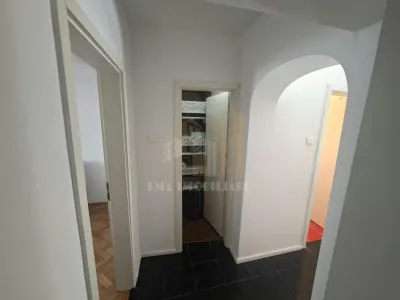 Apartament 3 camere Brașov - poza 2