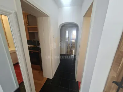 Apartament 3 camere Brașov - poza 3