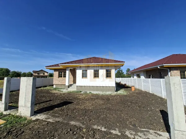 Casă 5 camere Sânpetru - poza 2