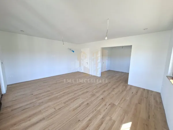 Casă 5 camere Sânpetru - poza 12