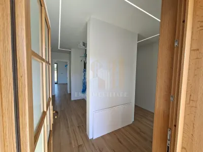 Casă 5 camere Sânpetru - poza 3